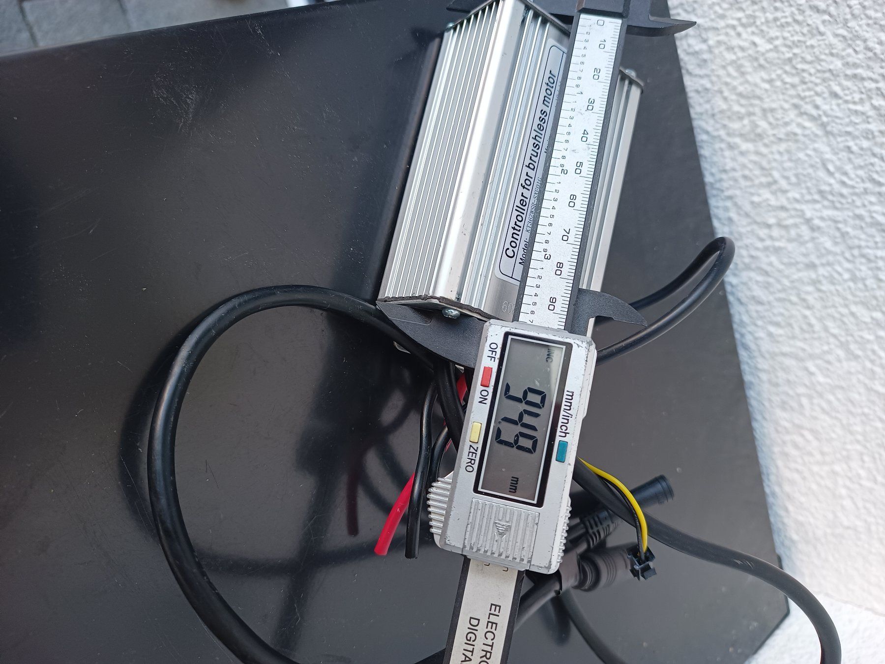 Componenti elettronici: Ebikesteuerung EBikecontoller  Controller Ebike 15 A 36 V – Usato da Wetzikon ZH venduto da Ikarus-ebike 4