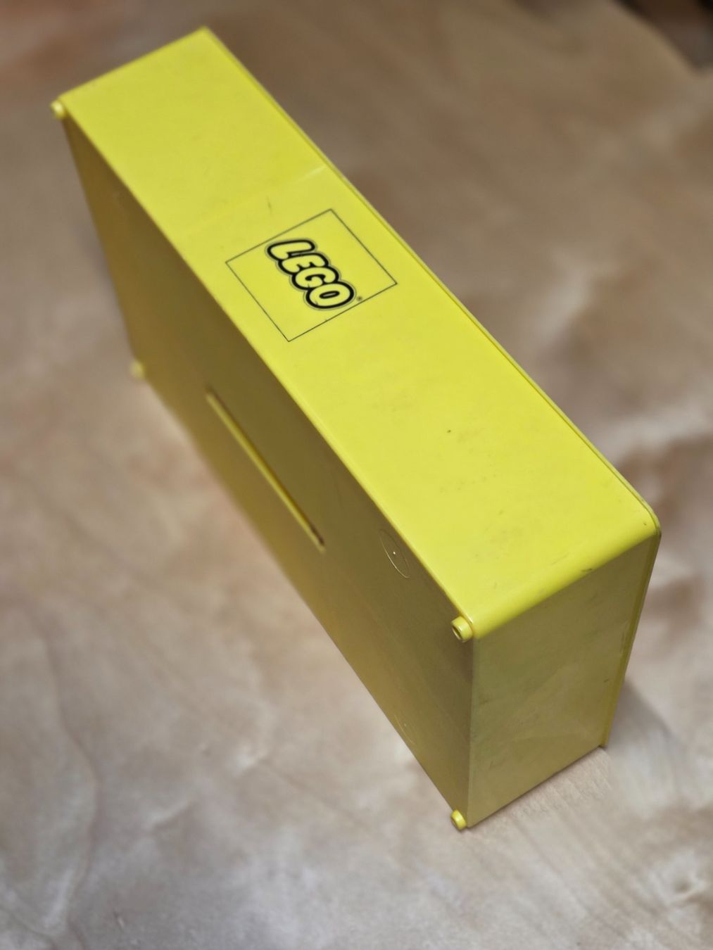 Lego Kit di costruzioni: LEGO Storage bin06pb01 Yellow Storage Bin – Usato da Basadingen venduto da tot_59zf 5