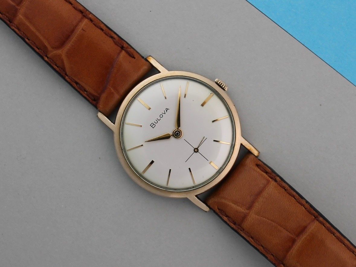 Bulova Uhren: BULOVA 10K GOLD R.P.G. BEZEL 32MM – Gebraucht aus Zürich von tobleratelier