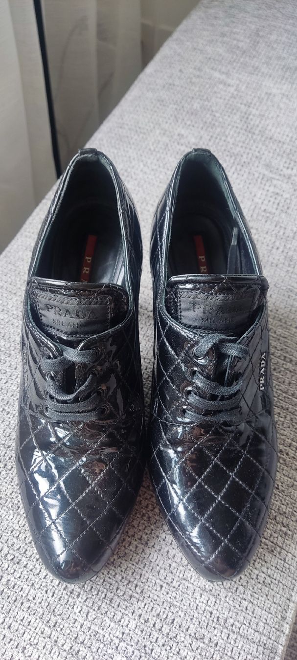 Prada Scarpe da donna: Prada Patent Leather Quilted Heels, Black, 39 – Usato da Zürich venduto da alu_dzr7 2