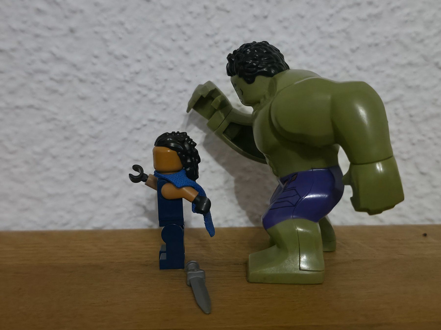 Lego Baukästen: Lego Marvel Hulk und Valkyrie Avengers Super Heros – Gebraucht aus Aarburg von DoubleT 1