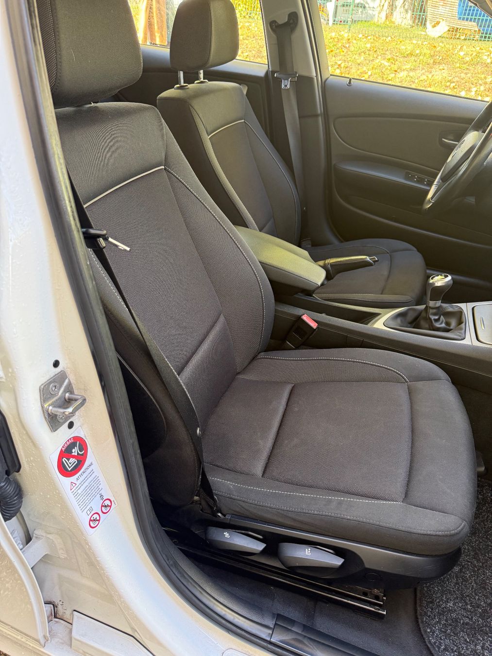 BMW Autos: BMW 118d – Gebraucht aus Fribourg von inf_n9kg 7
