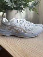 Asics Hallenschuhe Gr.36
