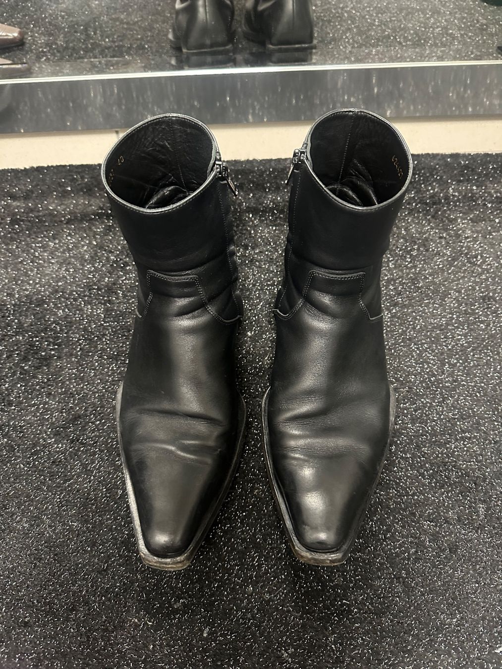 Balenciaga Scarpe da donna: Balenciaga Unisex Stiefel – Usato da Monte Carasso venduto da cilliss 2