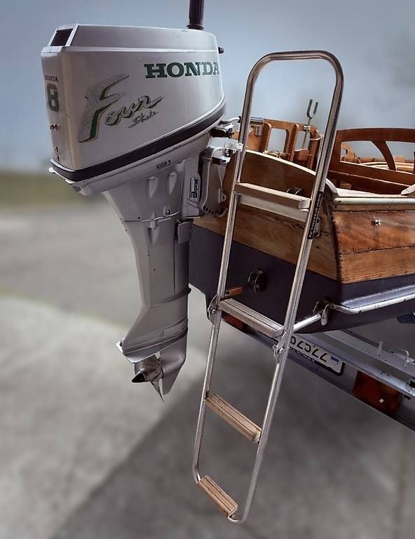 Barche: Schweizer Klassiker: Restauriertes Holzboot (1967) – Usato da Unterägeri venduto da Zuger_zg 3