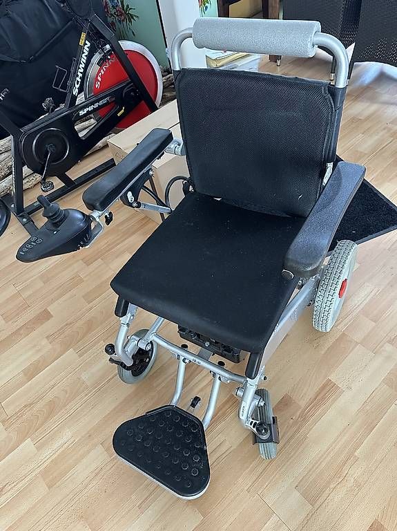 Sedie a rotelle: Rollstuhl elektrisch – Usato da Walzenhausen venduto da Ducati_996 3