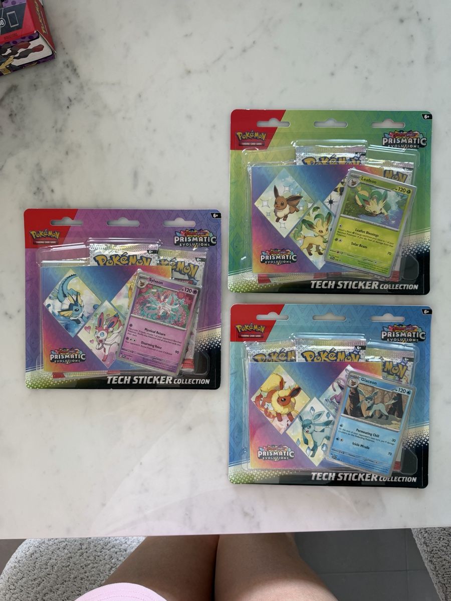 Pokémon Sammelbilder & Trading cards: Pokémon Prismatic Evolutions tech sticker collection – Neu und originalverpackt aus Cademario von Yleeyle