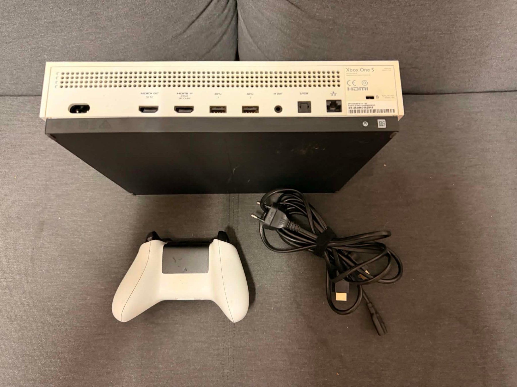 Microsoft Konsolen: Console Microsoft Xbox One S – Gebraucht aus Giubiasco von Ticinerd 1