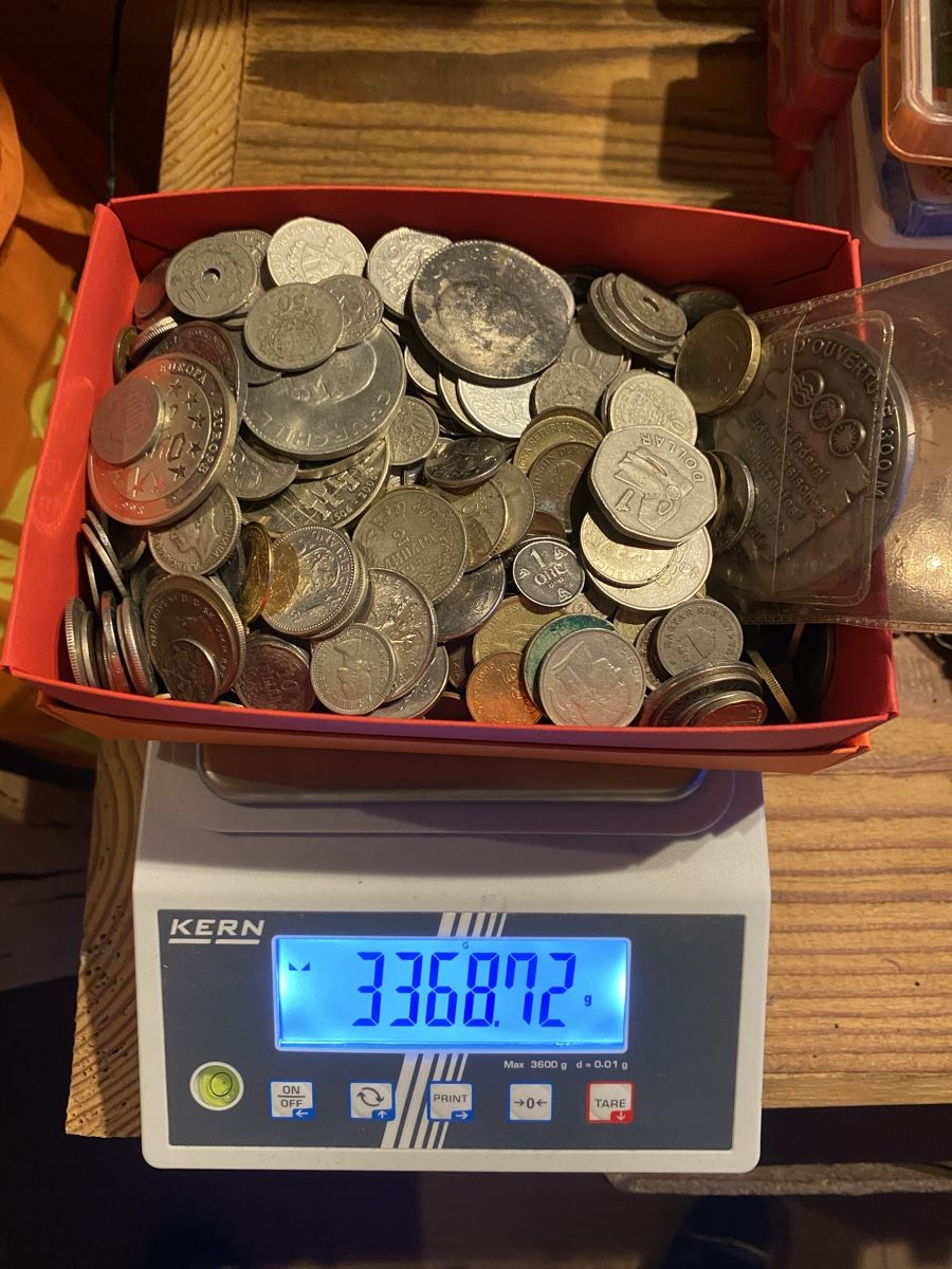 Tutti le monete: Münzen gemischt 3.3kg – Usato da Dotnacht venduto da 007ym
