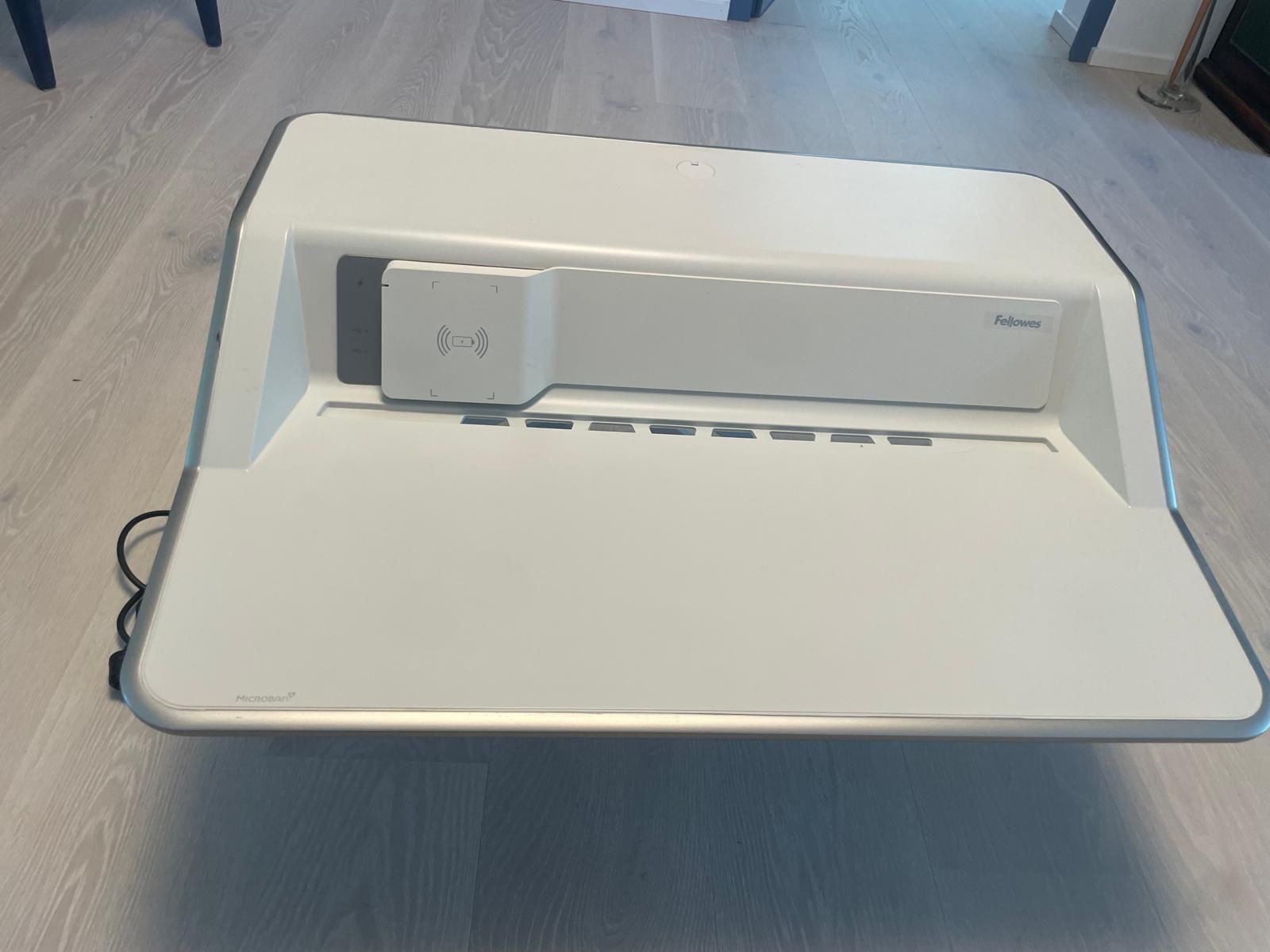 Fellowes Schreibtische: Lotus TM DX Sit-Stand Workstation – Gebraucht aus Bern von ln2 1