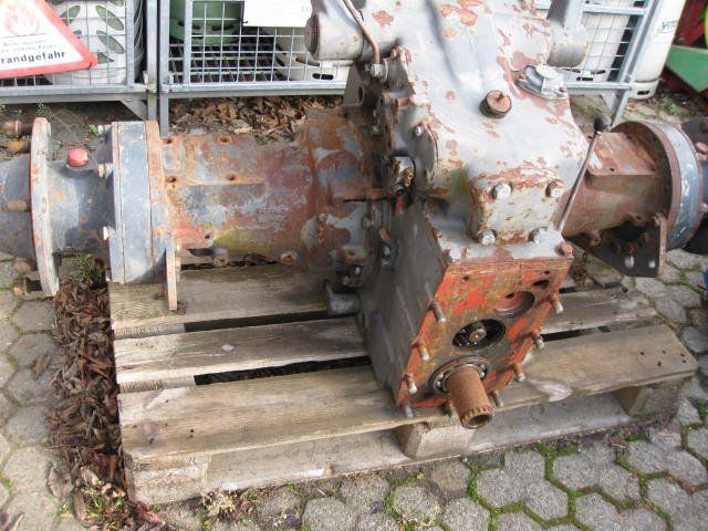 Trattori: Hinterachse zu Traktor Steyr 760 – Usato da Neudorf venduto da Siola71