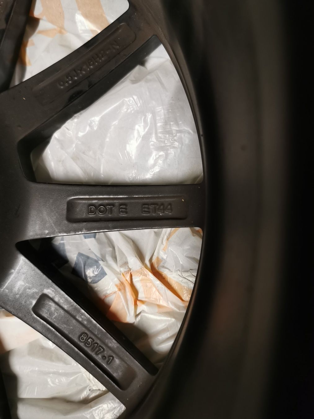 Mercedes-Benz Pneus & Kompletträder: 4 Roues Complètes Mercedes-benz GLA – Neu (gemäss Beschreibung) aus Tolochenaz von Watch_Dreams 4