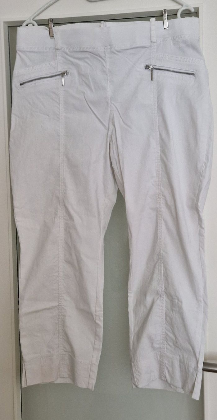 Pantaloni: Pantalon grandeur XL – Usato da Couvet venduto da Pioune