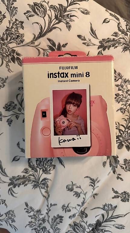 Fujifilm Kamera: Instax Mini 8 – Neu (gemäss Beschreibung) aus Diessbach b. Büren von Mondprinzessin 2