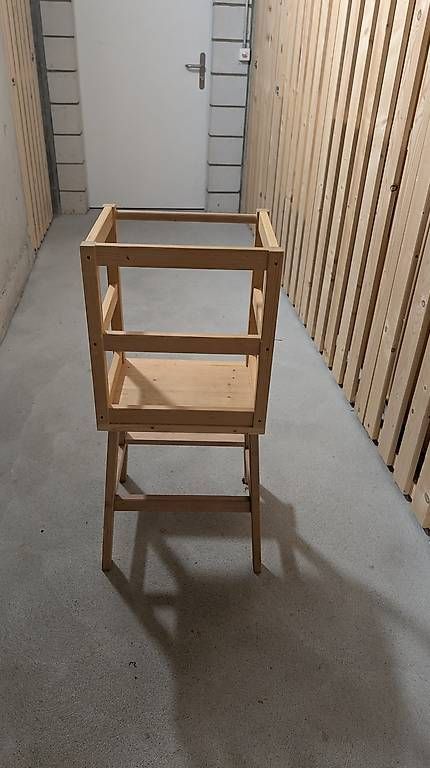 Chaises hautes: Lerntower / Learning tower – D'occasion à Hindelbank par otair 1