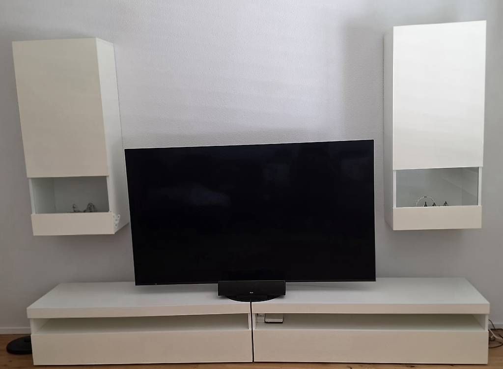 TV Möbel: Wohnwand 4 teilig  – Gebraucht aus Hindelbank von Ghost_11