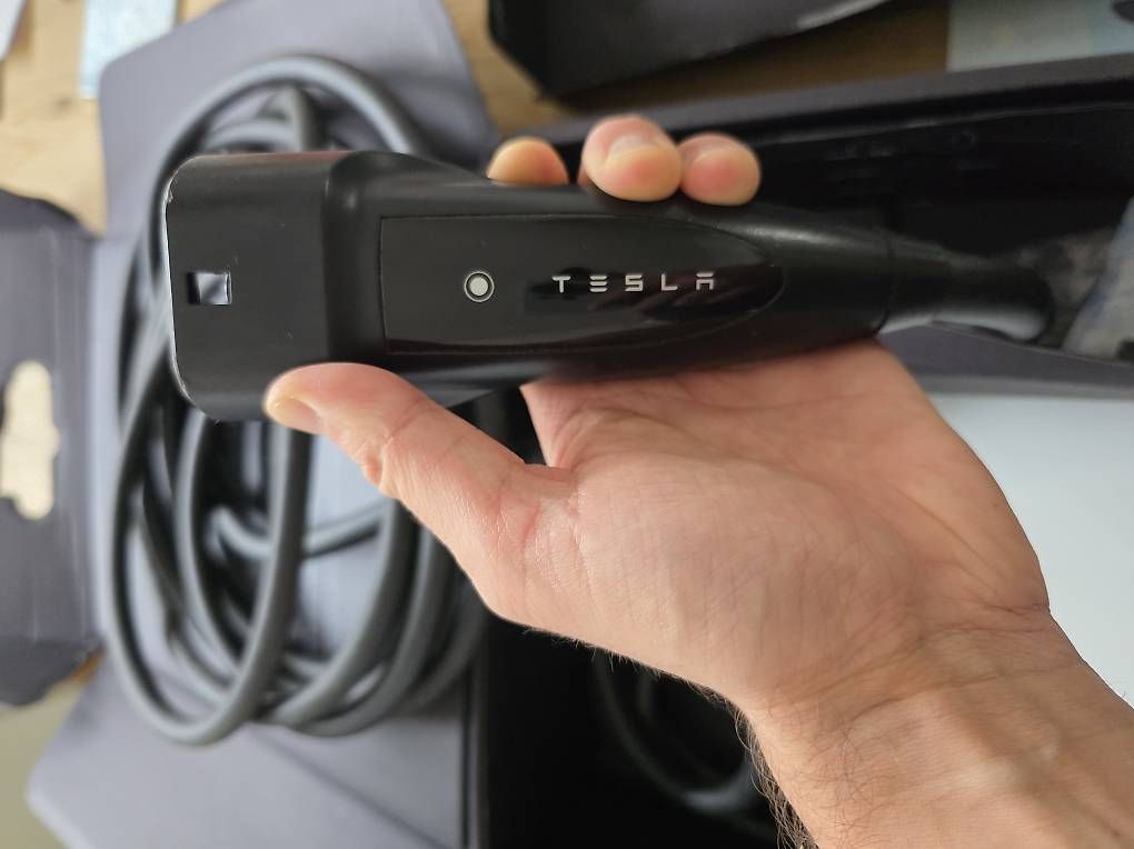 Chargeurs de batterie: Tesla Wall Connector Gen. 2 – D'occasion à Uetendorf par hun_g9ls 4