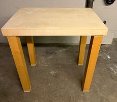 Holztisch, Beistelltisch, 60 x 90 x 92 cm.