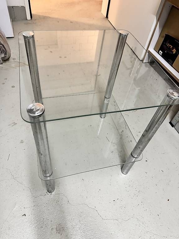 Regale: Glas Regal – Gebraucht aus Kreuzlingen von olg_9xpc
