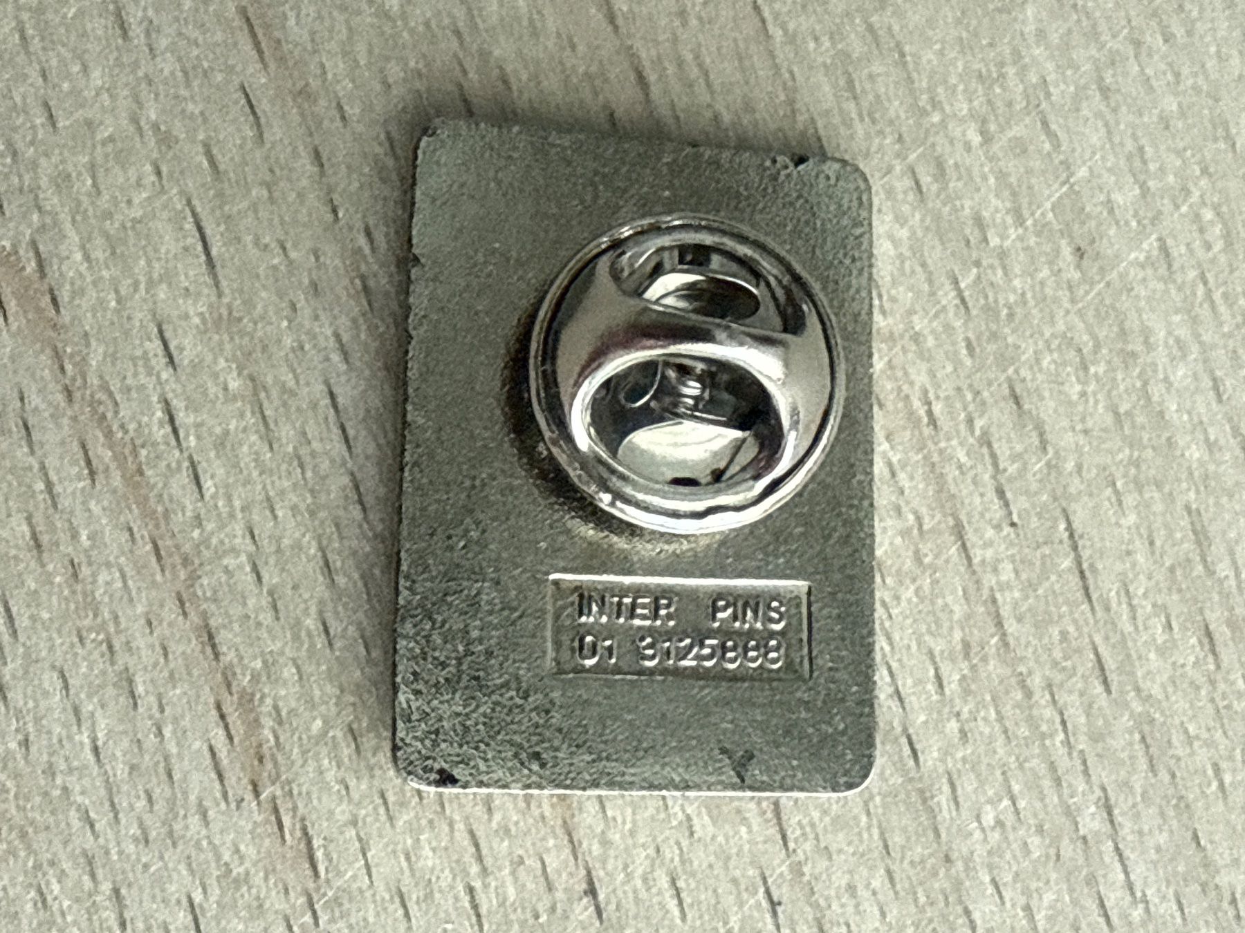 Placchette & Badge: Pin Grüezi Regionalmagazin – Usato da Glattbrugg venduto da Schweigmatt 1