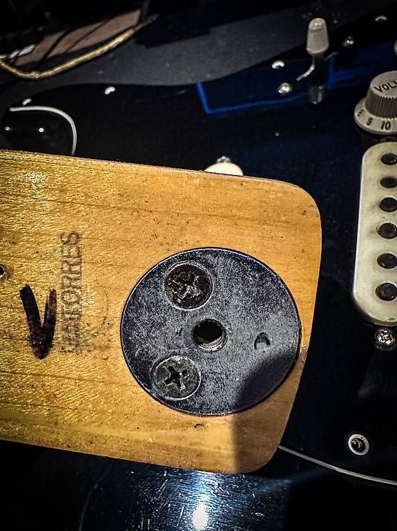 Fender Strumenti musicali: Fender Stratocaster 1974 – Usato da Montreux venduto da Alligator-AMPS 7
