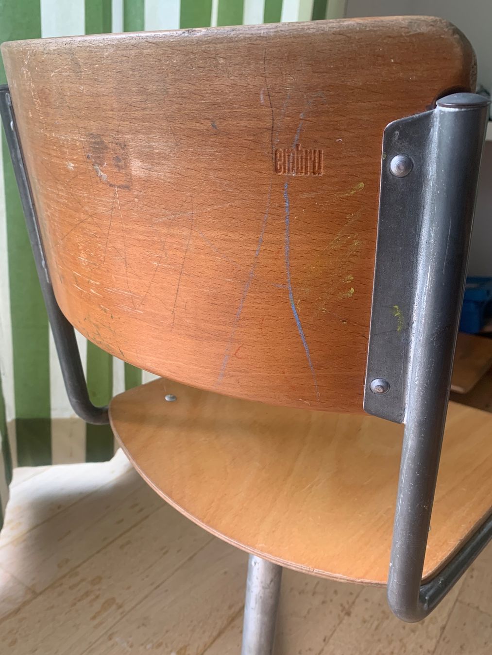 Embru Chaises: Stuhl Embru Retro, Schulstuhl – D'occasion à Wildegg par Elefant42 2