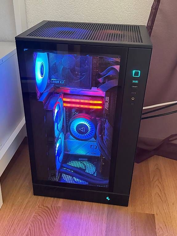Custodie: DeepCool CH270 DIGITAL mATX-Gehäuse mit AIO240 CPU Cooler – Usato da Marly venduto da inf_qnw7