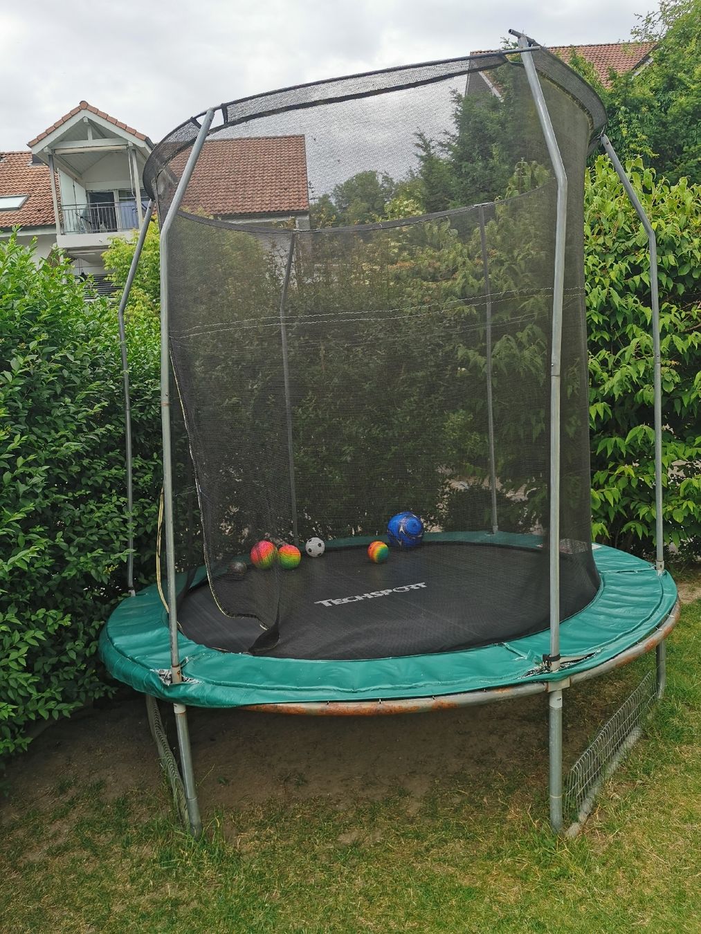 Trampolini: Trampoline gratis abzugeben – Difettoso da Mühlethal venduto da Kiki090 2