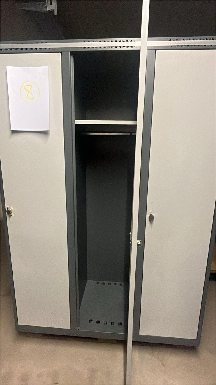 Lista Porte manteau: Lista Graderobenschrank, Spind 3fach – D'occasion à Berlingen par mar_j9wt 1