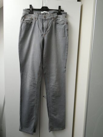 Jeans von MAC Jeans «Melanie» grau, Gr. 42 / Länge 36