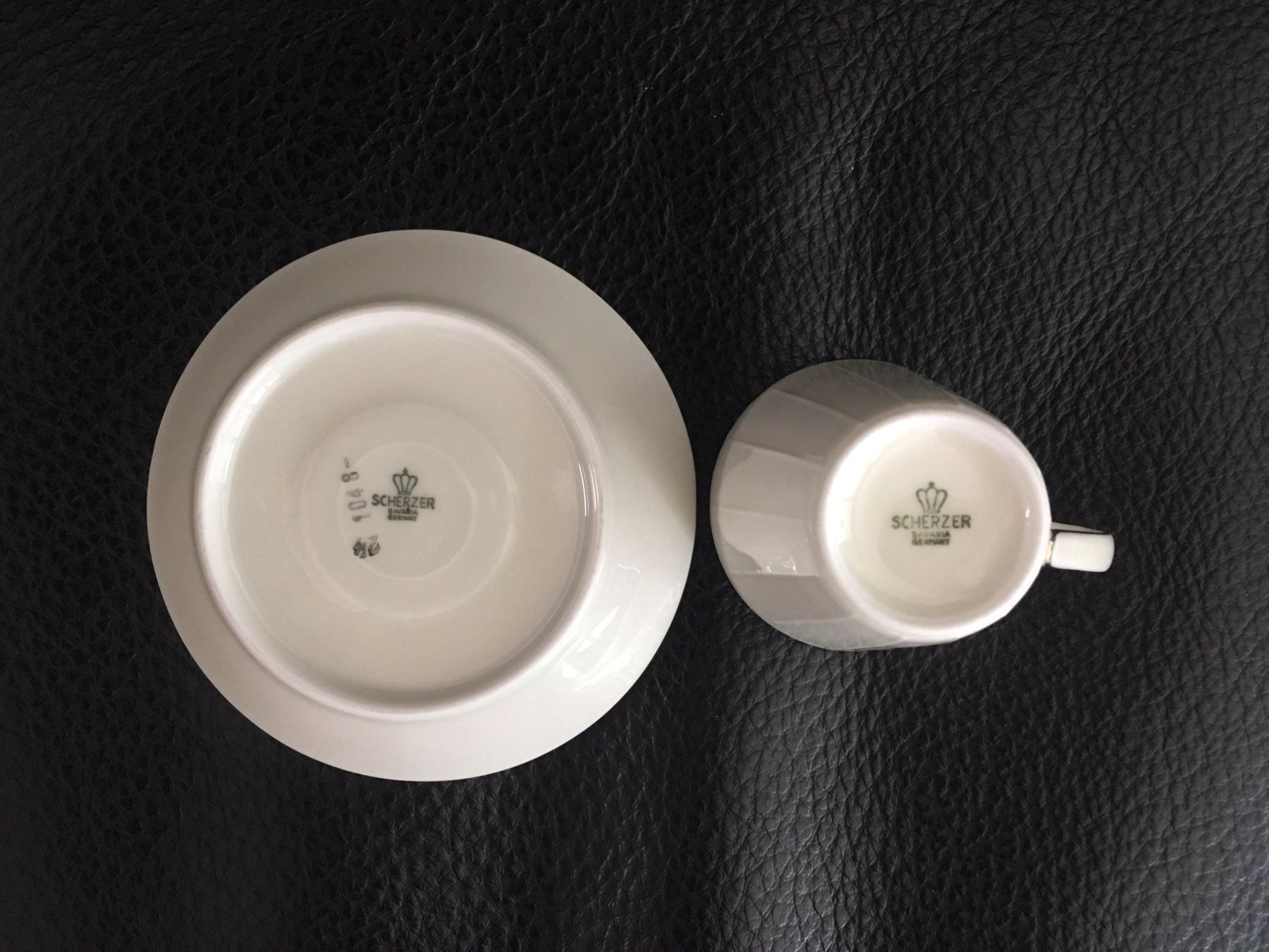 Set di piatti: Moccaservice aus Porzellan – Usato da Basel venduto da citystore 5