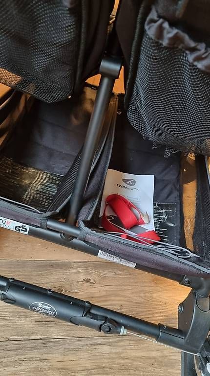 TFK Carrozzine: TFK Zwillingswagen ab Geburt – Usato da Einsiedeln venduto da Fluh05 7