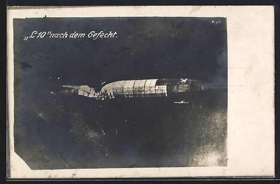 Cartoline postali: AK Zeppelin L 10 nach dem Gefecht – Usato da Berlin venduto da bartko-reher