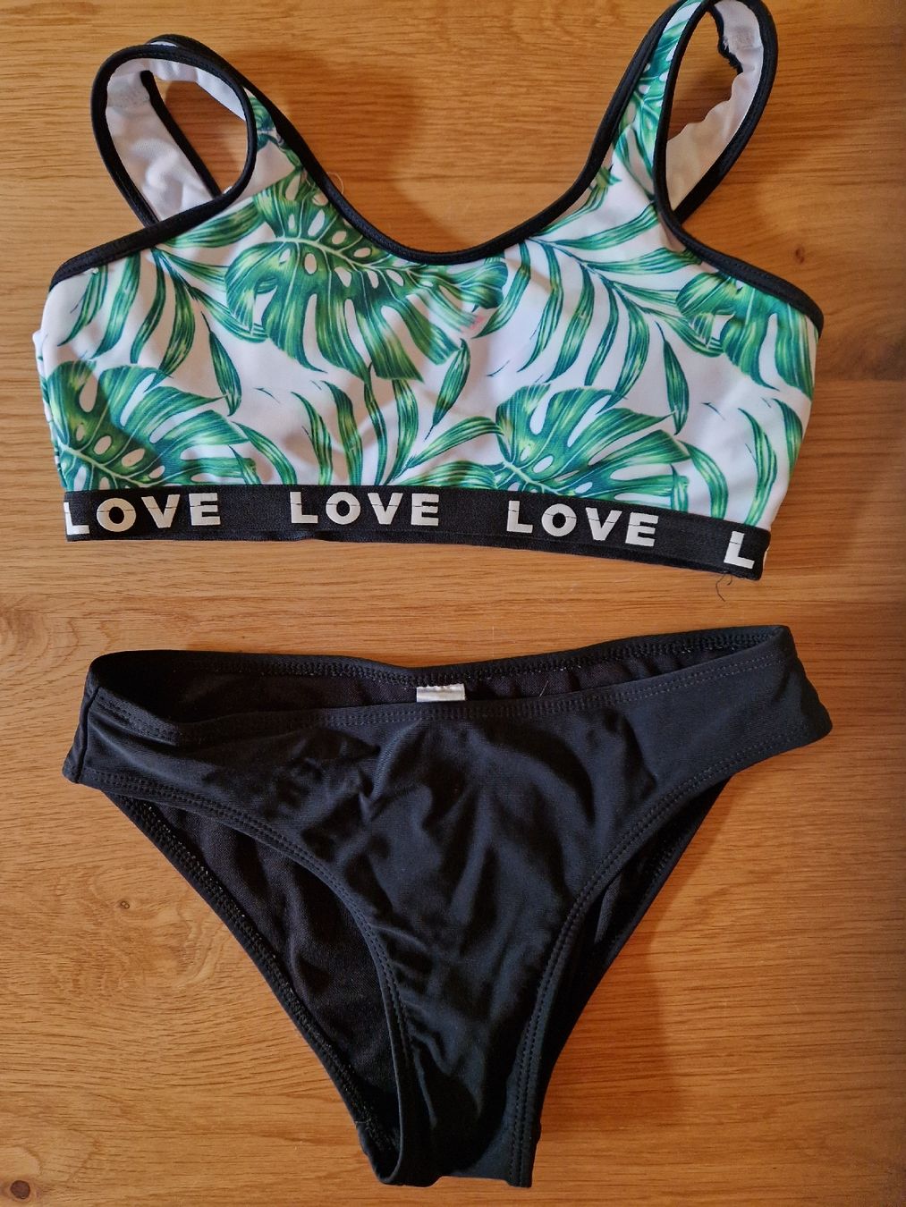 Badekleider & Bikinis: Bikini-Set mit Shorts, Gr.146 🌴 – Gebraucht aus Jaun von RD03 2