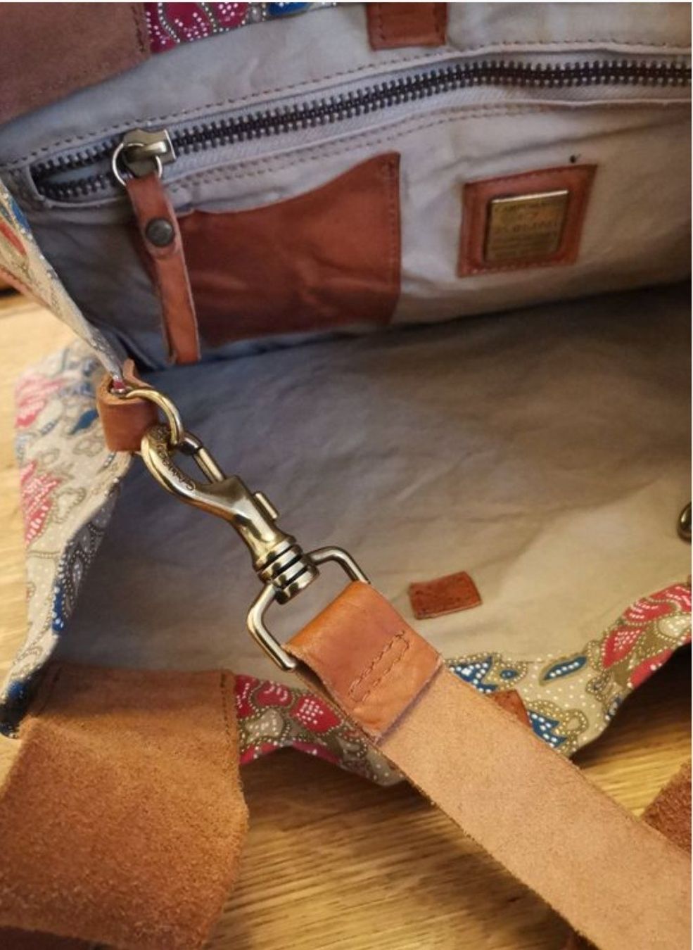 Campomaggi Borse da donna: Campomaggi , Batik, Vintage Look neu – Nuovo e nell'imballaggio originale da Chur venduto da djovanna 4