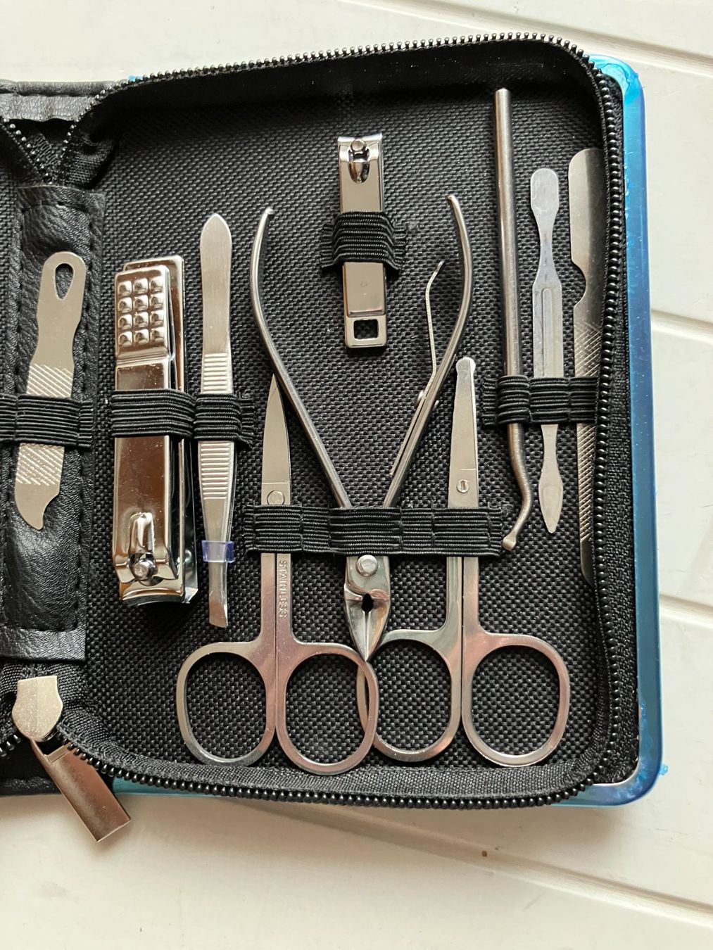 Ongles artificiels: Manicure-Set neu – Neuf avec emballage d'origine à Aadorf par heiluz15 1
