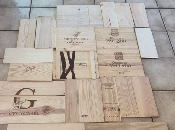 Articoli in legno: 26 Weinkistendeckel im SET – Usato da Nottwil venduto da echtMOMO 3