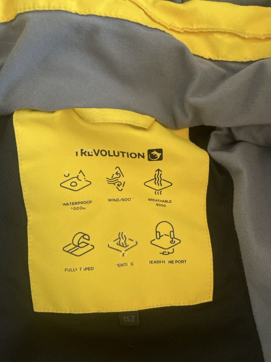 Trevolution Vestes: Skijacke Winterjacke 152 – D'occasion à zürich par antelita 1
