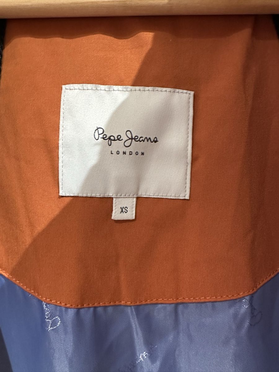 Pepe Jeans Cappotti: Pepe Jeans WinterMantel XS orange – Usato da Brügglen venduto da niinelii 2