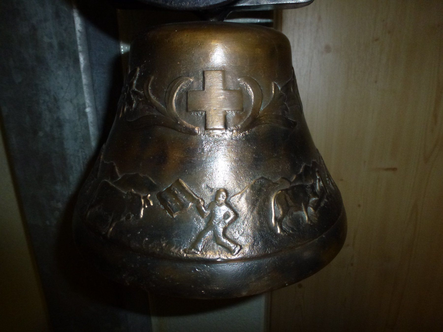 Campanacci mucche: Super schöne Glocke – Usato da Bürglen UR venduto da daisyxy5 2