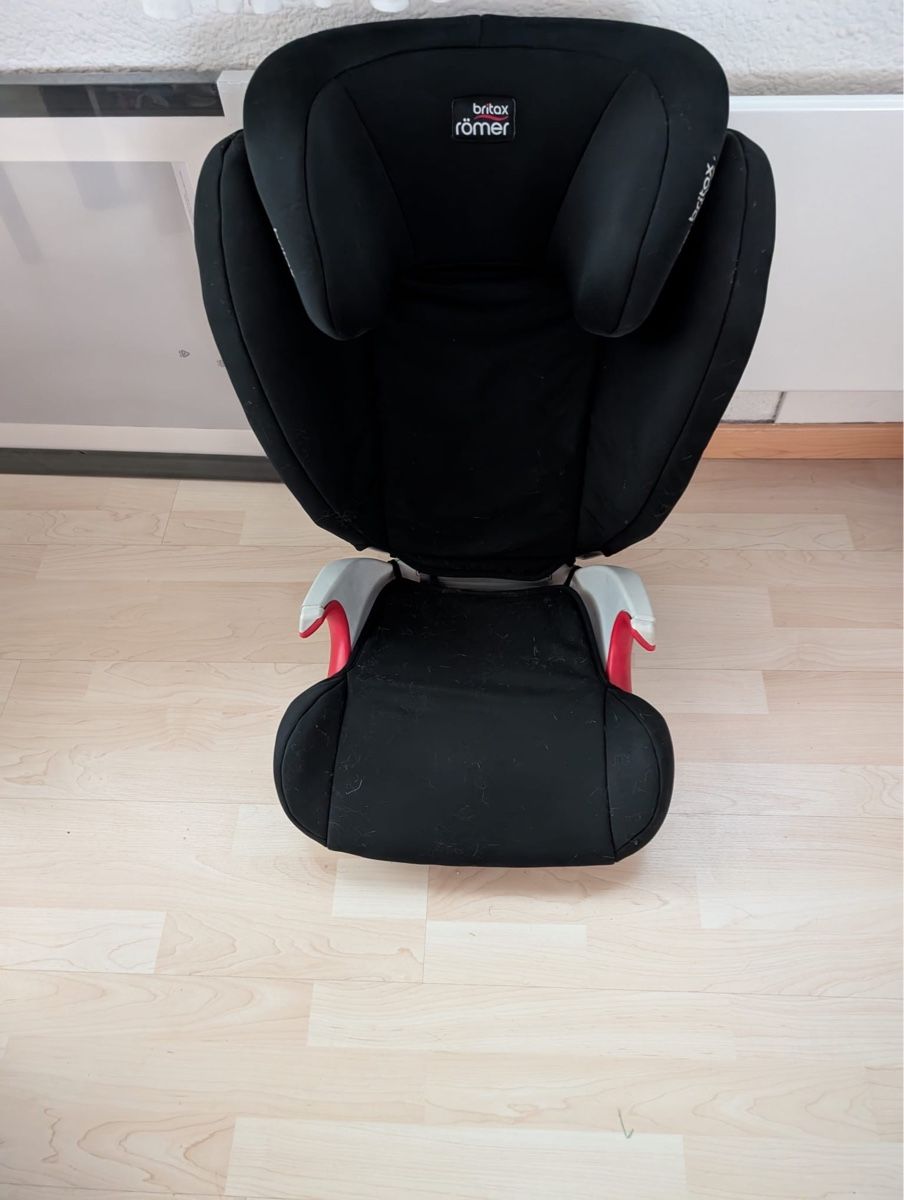 Britax Römer Seggiolini per auto: Kindersitz Römer  britax – Usato da Ebikon venduto da alina0309