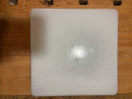 Deckenlampe 24x24x10 cm mit Milchglas