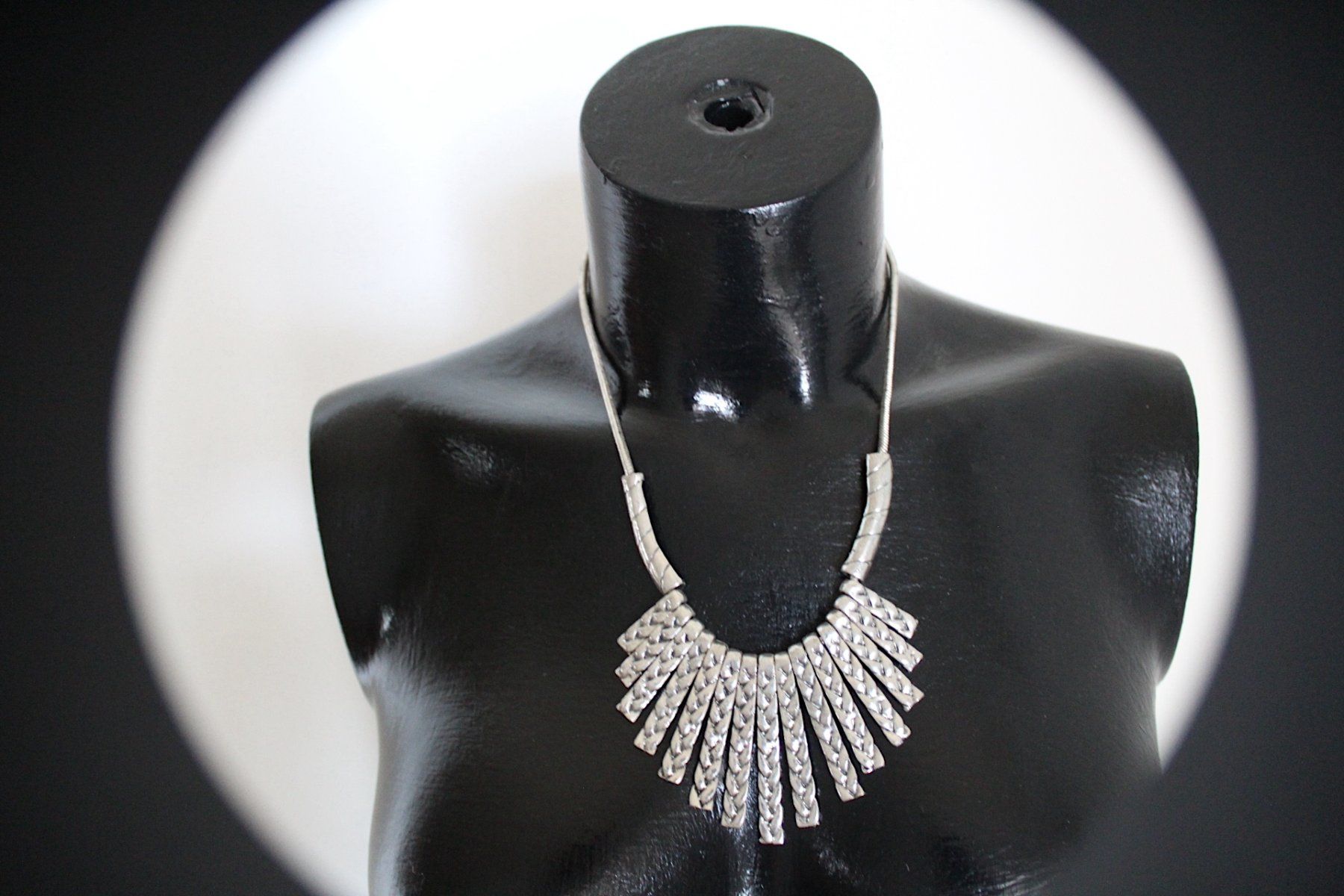 Catenine: Halskette Modeschmuck – Usato da Locarno venduto da madame-tus-sauds