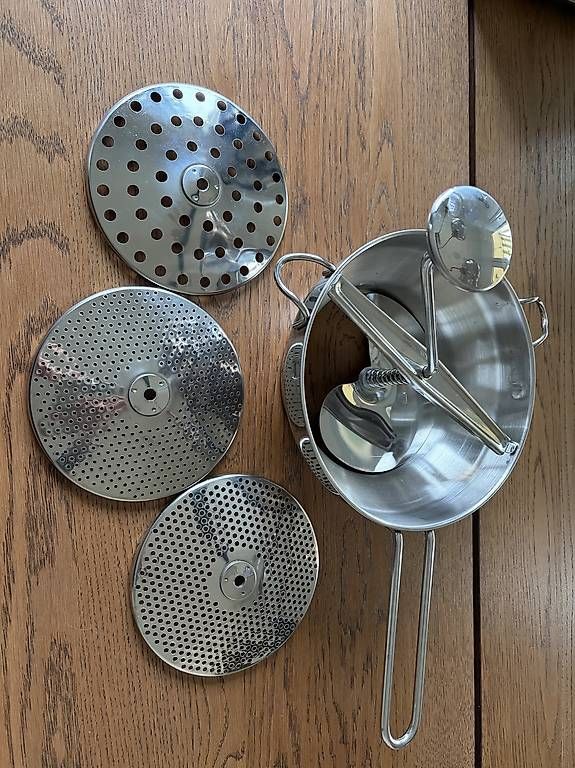 Cucine complete: Moulin à légumes  – Nuovo e nell'imballaggio originale da Gland venduto da Serena4