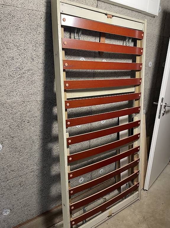 Reti a doghe: Sommier 90x190 cm – Usato da La Sarraz venduto da lenamoser