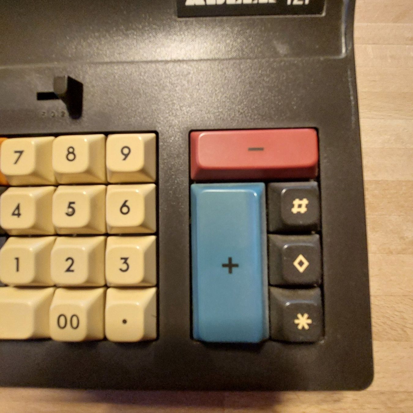 Calcolatrici tascabili: Calculatrice / Tischrechner Adler 12P – Usato da Farvagny-le-Petit venduto da Speedy5550 1