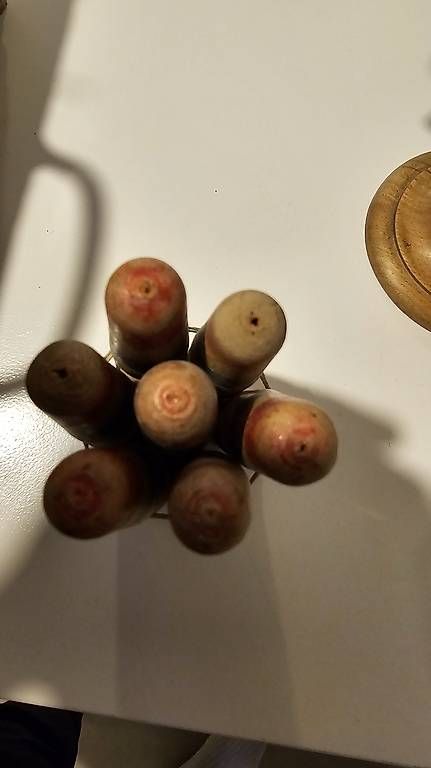 Giocattoli: Alte Spielfiguren Holz – Usato da Hunzenschwil venduto da Matthinique 1
