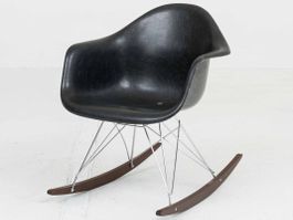 Vitra RAR Rocking Armchair von Charles & Ray Eames