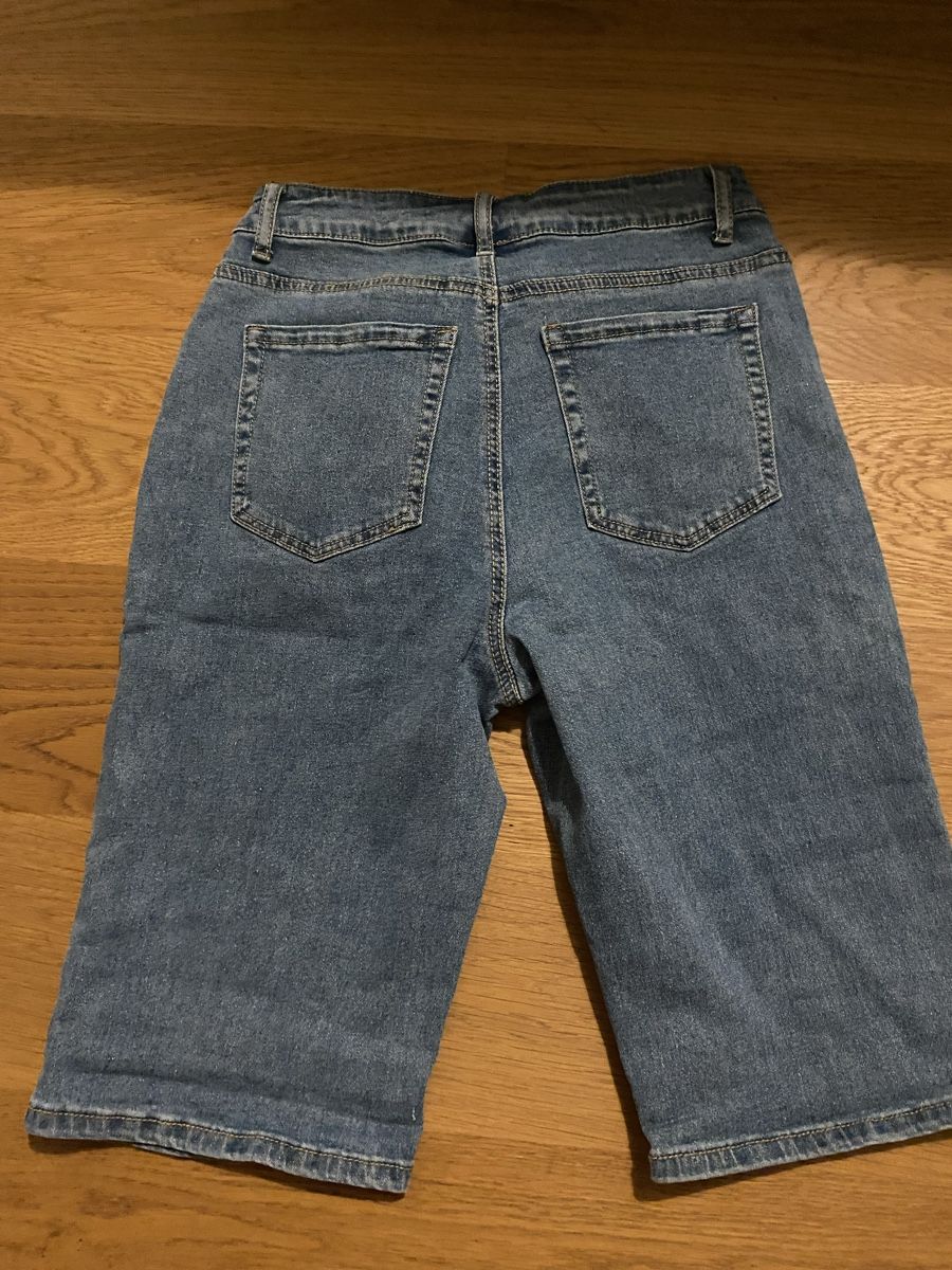 C&A Jeans: Jeans Shorts – Usato da Luzern venduto da oli_6x2r 2