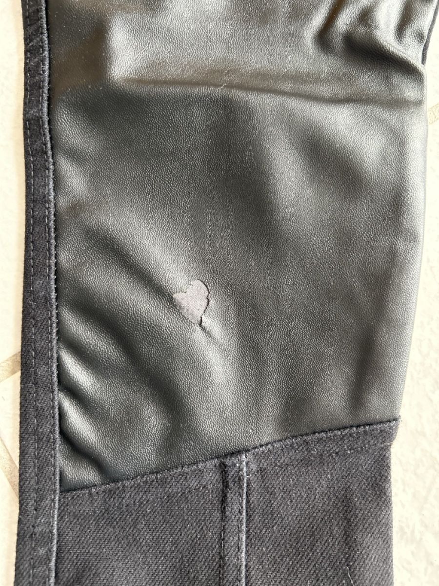 Pantaloni: Hose Gr 152 – Usato da Lostorf venduto da Venice16 1